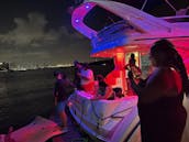 65' Azimut 🛥 | ¡Increíble yate de lujo en Miami, Florida!