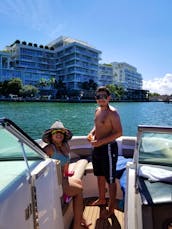 Day of Fun In the Sun by boat!  Boating in Miami… the right way!  Sandbar and Cruising…we got you covered!