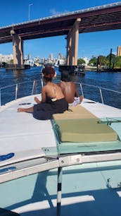 Sea Ray 46ft in Miami | 🎉 PROMO: 1 HOUR FREE