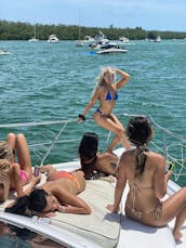 100' Azimut Luxury Boat, The Most Elegant In Miami, Florida! 🛥
