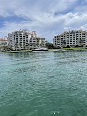 Flawless Yamaha EX Sport Waverunner en alquiler en Miami Beach