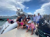 Location de magnifique yacht à moteur Mangusta de 72 pieds à Miami Beach