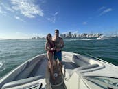 2h Exclusive Private Boat tour in Miami with champagne