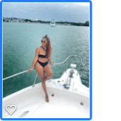 El mejor alquiler de barcos en Miami: un enorme yate a motor SeaRay de 55 pies en Miami