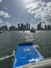 Fretamento de iates Sea Ray de 34 pés em Miami *** DE SEGUNDA A QUINTA 1 hora grátis após 3 horas de reserva