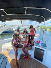 48' Silverton || Incredible Luxury Boat in Miami, Florida 🛥