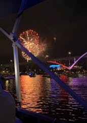 Balade en ponton de luxe le long de la rivière Milwaukee