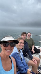 Charter this beautiful Catalina from Milwaukee, WI - Captain Included