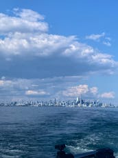 Private Cruises and Tours on Lake Ontario with Captain Pete