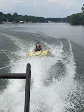 TUBE SUNSET CRUISE LAKE NORMAN 2021 Luxury Bennington 23’ Tri-Toon