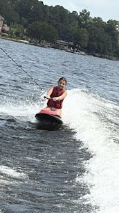 Your VIP Lake Experience: Lake Norman (Driver Incl. 👨‍✈️)