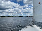 41' Morgan Classic Sloop in Muskegon, Michigan!!!