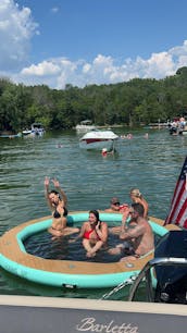 Party-Ready 24' Pontoon w/ Captain – Great for Groups & Lake Days!