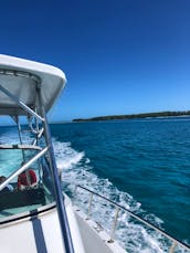 32” Proline 4 island tour with Snorkeling