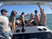 Escarabajo de 30 pies bien mantenido en barco y guía turístico para excursiones y alquiler diario