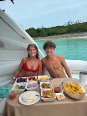 Day charter around Nassau with lunch and unlimited Bahamian rum punch