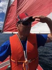 Voilier Sunfish sur le lac Merrymeeting dans le New Hampshire