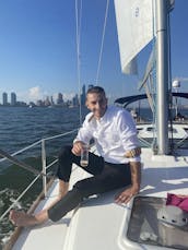 ¡Velero #1 de Manhattan! Servicio de champán y catering de 5 estrellas con capitán y tripulación