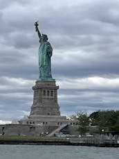 Seul et unique : yacht SeaRay de luxe de 52 pieds, Brooklyn Bridge Park !