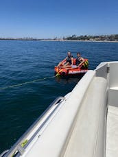 Cabine Chaparral 2550 SX Sport Cuddy de 25 pés em Newport Beach, Califórnia