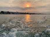 ☀️ 32' Bayliner MotorYacht Cruising Emerald Bay, Newport Beach & Catalina Island ☀️