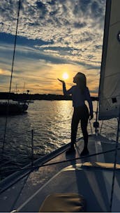 Navigation spectaculaire à Newport, dans le Rhode Island, à bord de notre voilier Catalina de 36 pieds