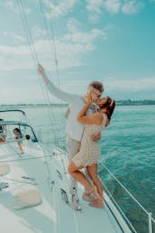 Navigation spectaculaire à Newport, dans le Rhode Island, à bord de notre voilier Catalina de 36 pieds