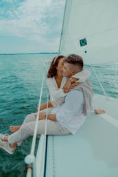 Navigation spectaculaire à Newport, dans le Rhode Island, à bord de notre voilier Catalina de 36 pieds