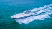 WE ARE OPEN IN MIAMI - 54′ Sea Ray Sundancer Motor Yacht in Miami, Florida