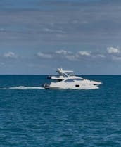 Azimut Flybridge de 70 pés + tapete flutuante + bote