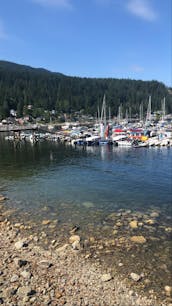 Barco con cubierta Maxum de 20 pies para Deep Cove, North Vancouver