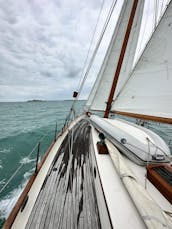 Sailing Classic Charter On 67ft