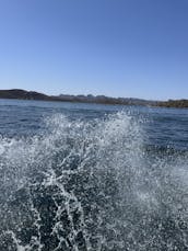 Suntracker Pontoon Party Barge 