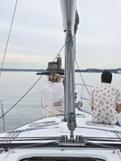 Navegando por Long Island Sound con el capitán Steve a bordo del Beneteau Oceanis de 34 pies 