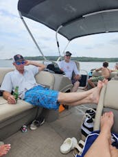 10 Passenger Pontoon for Rent at Lake Texoma Pet Friendly