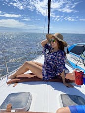 Sailing Sloop Hunter 40 in Puerto Vallarta