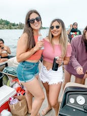 2021 Bentley Pontoon Boat Rental in Renton, Washington