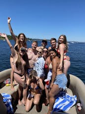 2021 Bentley Pontoon Boat Rental in Renton, Washington