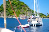 Excursion en voilier aux Saintes avec Skipper et professeur de voile