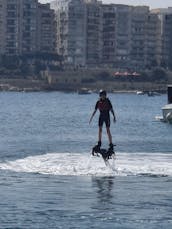 Cursos e aluguéis de flyboard em Saint Julian's, Malta