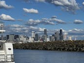 Voilier italien de luxe sur le Puget Sound — Seattle