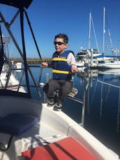 Puget Sound Sailing Adventure on 32' Hunter Sailboat