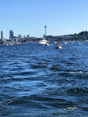 Most popular boat in Seattle ,see our Reviews!