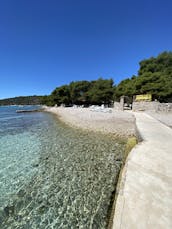 Louez une cabine Insidias Marine HM Cuddy de 22 pieds à Split, en Croatie