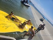 Beautiful 2023 Sun Tracker 24 Foot Party Barge!!