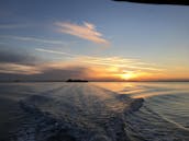 Bateau à pont Bayliner propre, confortable et fiable à Clearwater en Floride