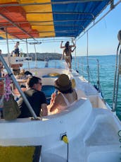 Barco de festa personalizado para 40 pessoas na Marina de Tel Aviv