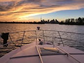 40' Sea Ray Private Luxury Yacht Charter In Toronto