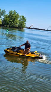 2021T Sea Doo RXP-X 300 Hp Jetski! Monday to Wednesday the price is $100 off.