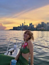 40ft Trojan Express Cruiser yacht for Toronto Tours and More! WEEKDAY SPECIALS